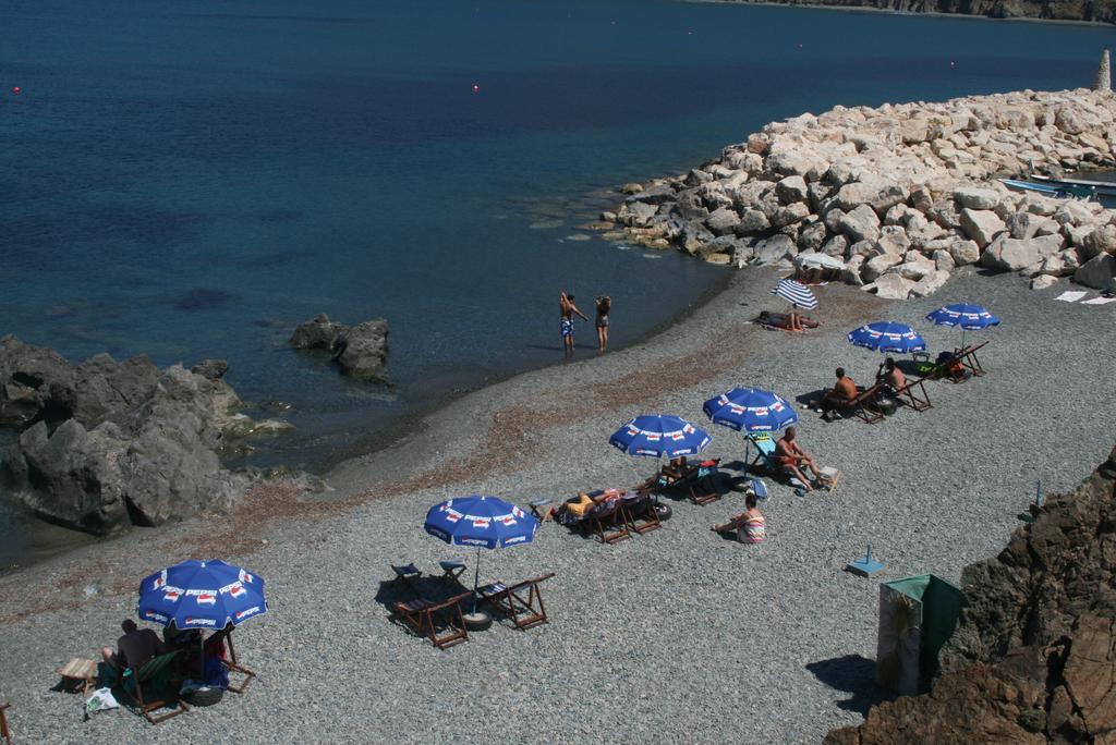 Votsalo villa Pomos Esterno foto
