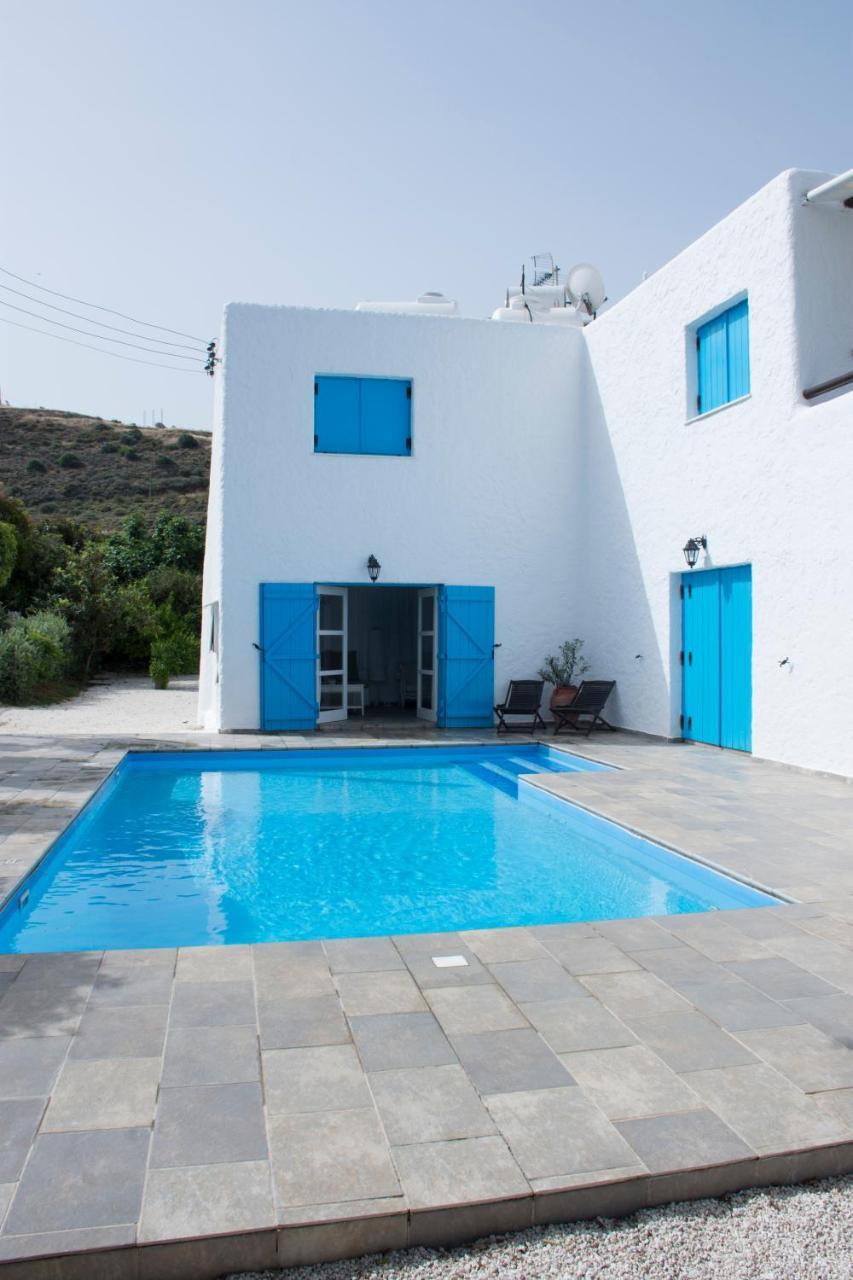 Votsalo villa Pomos Esterno foto