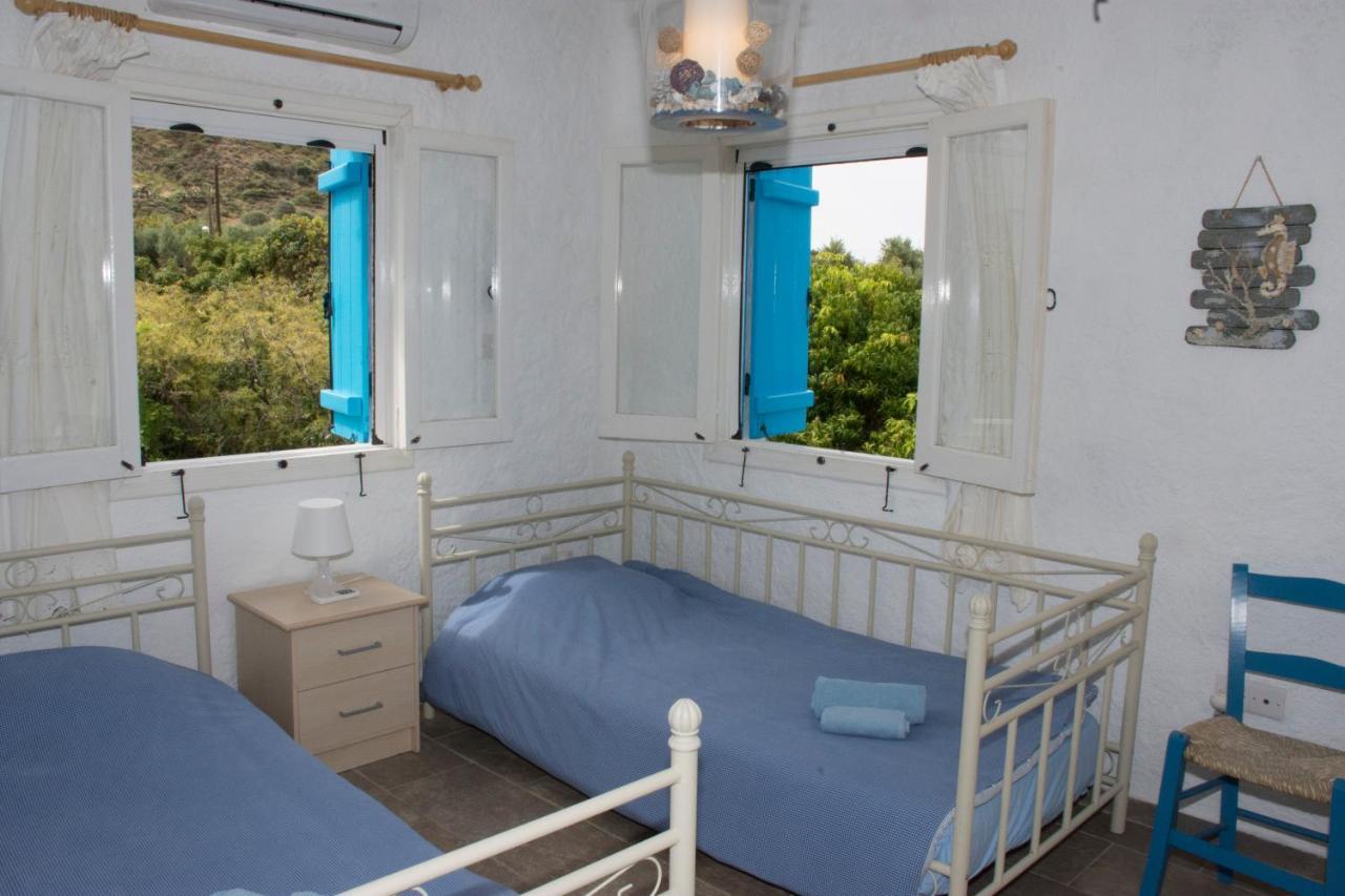 Votsalo villa Pomos Esterno foto