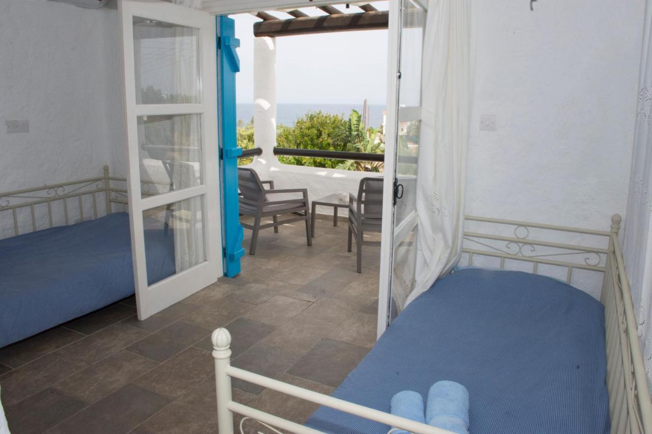 Votsalo villa Pomos Esterno foto